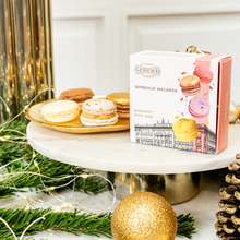 Load image into Gallery viewer, 4 Macarons in gift box (gluten-free)