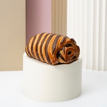Load image into Gallery viewer, Pain au chocolat