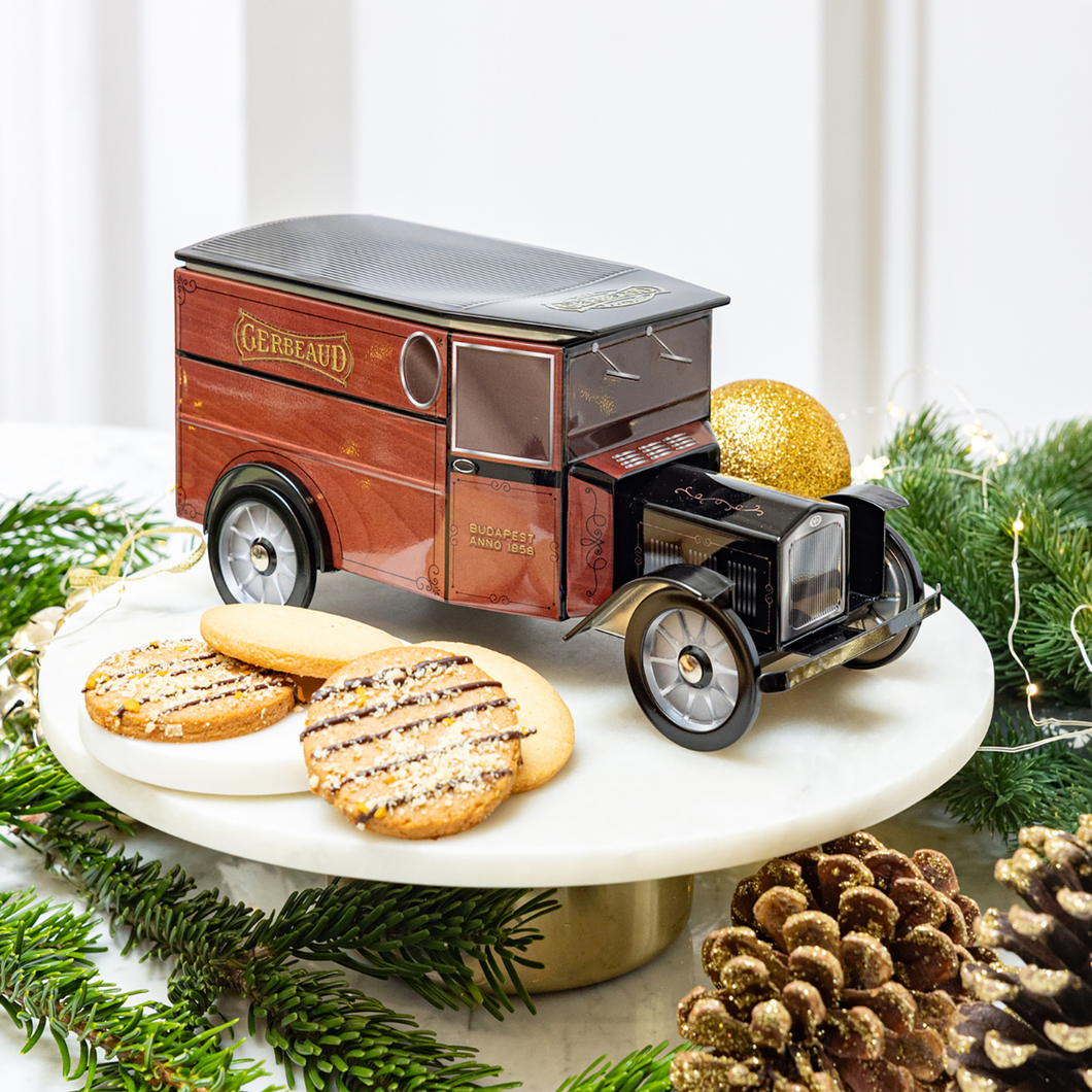 Gerbeaud mini car with biscuit selection