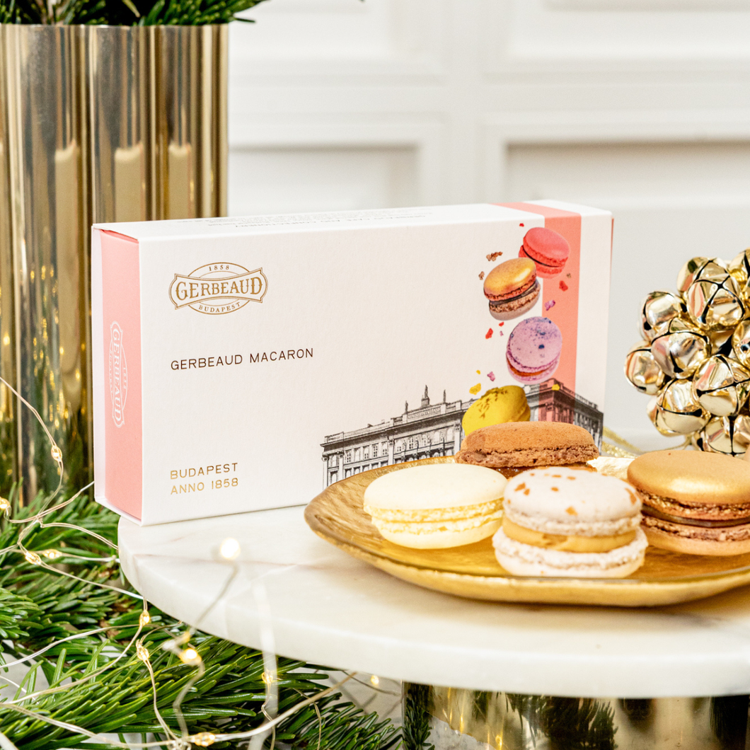 8 Macarons in gift box (gluten-free)