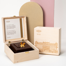 Load image into Gallery viewer, Mini Zserbó cake in wooden gift box
